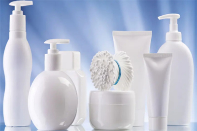 品能日用品 眼镜销售的创新之路